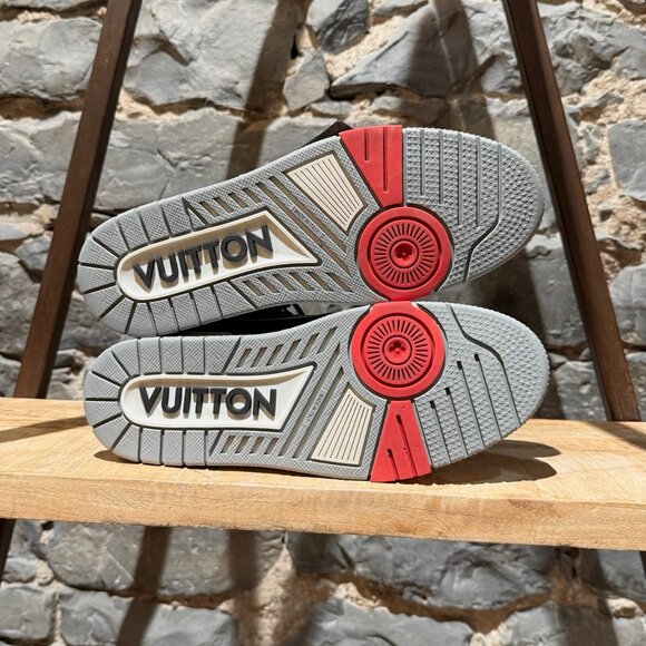 Louis Vuitton Black Grey LV Trainer 408 High-top Sneakers - Picture 13 of 13